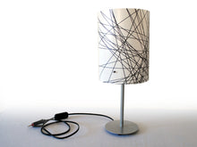 Cargar imagen en el visor de la galería, Lámpara de mesa - serie NOMADE - Geométricos